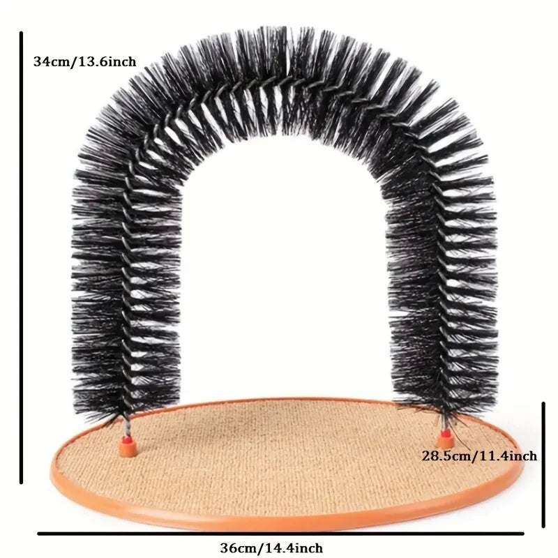 Mon ami à quatre pattes cat self-grooming arch with brush, featuring a curved design for easy grooming and scratching.