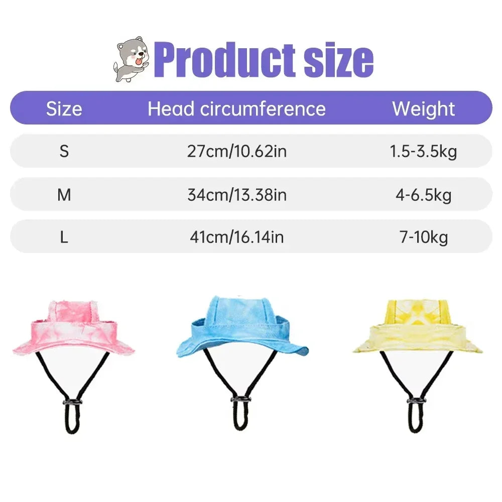 Pet hat with ear holes for dogs and cats by Mon ami à quatre pattes, showing a cozy, stylish accessory for pets.