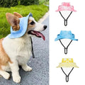 Pet hat with ear holes for dogs and cats from Mon ami à quatre pattes, featuring a cozy, comfortable fit for pets.