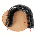 Mon ami à quatre pattes cat self-grooming arch with brush, designed for easy pet grooming and scratching.